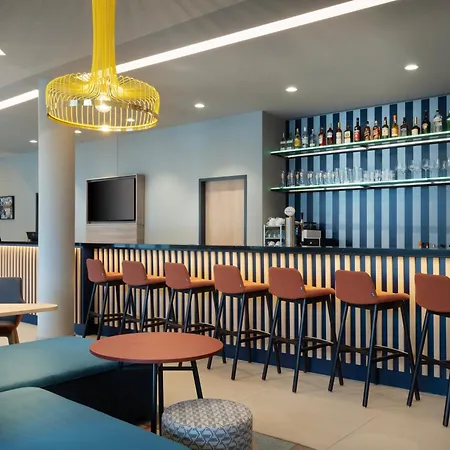 Hotel Hampton By Hilton Celle