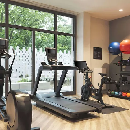 Hampton By Hilton 策勒