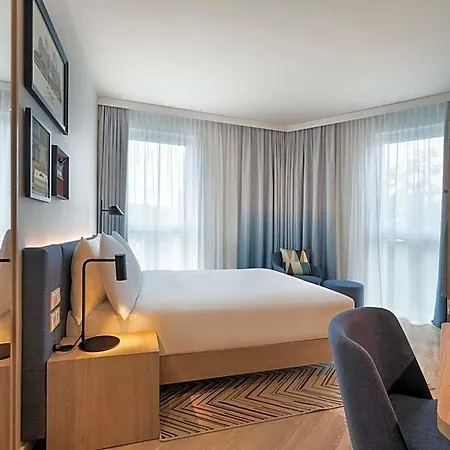 Hotel Hampton By Hilton Celle