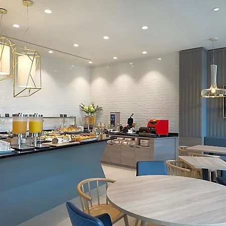 Hampton By Hilton Celle