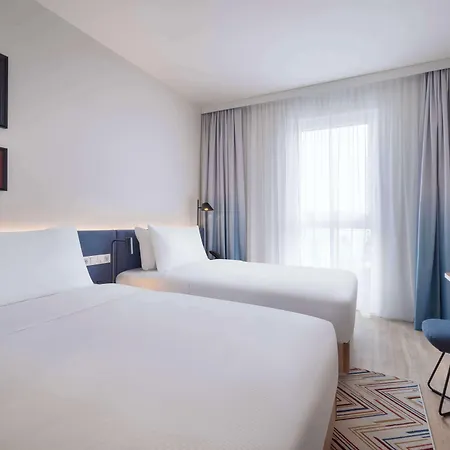 Szálloda Hampton By Hilton 3*
