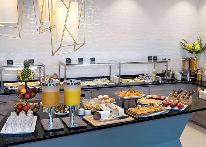 Hampton By Hilton 3* Celle