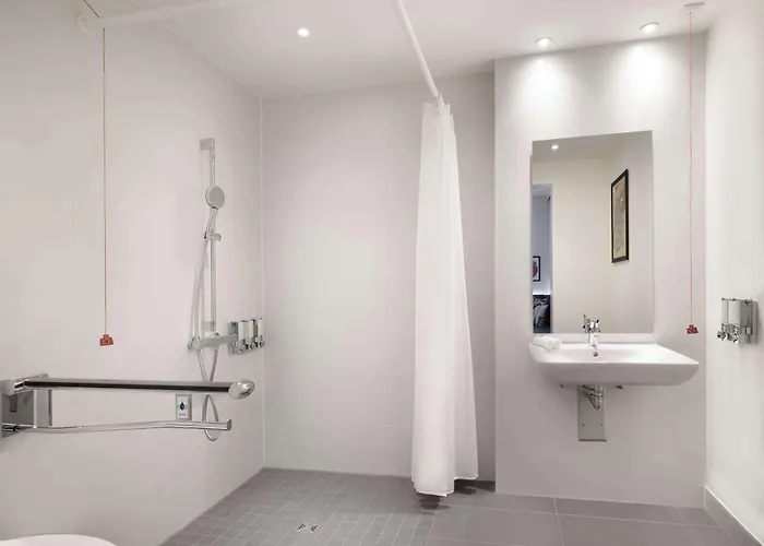 Hampton By Hilton 3* Celle